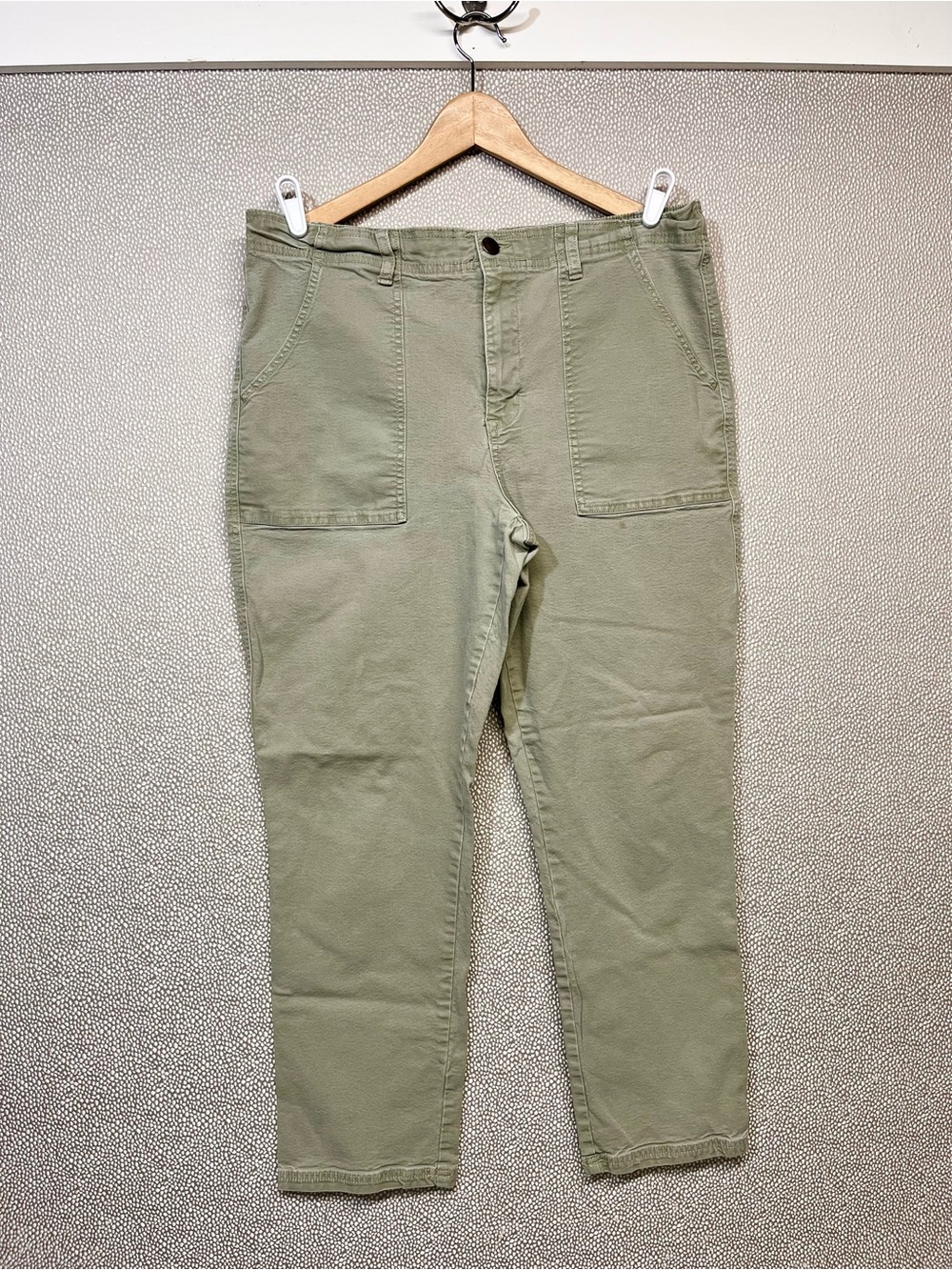 L Knox Rose Elastic Waistband Olive Green Casual Pants